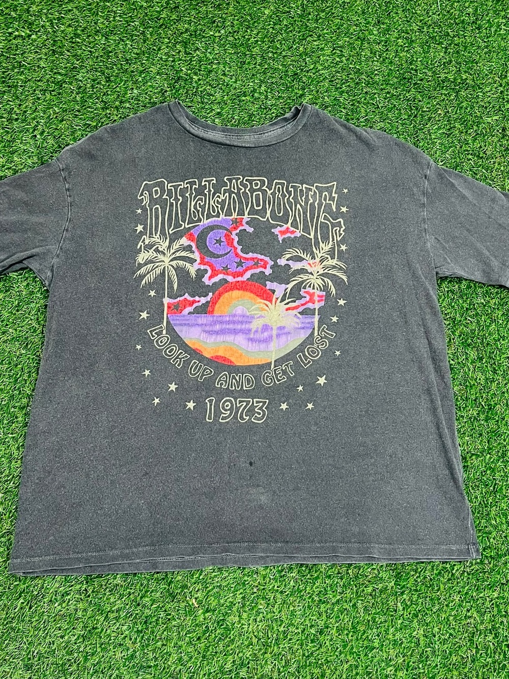 Billabong Look Up And Get Lost Faded Surf Tee XS💎
